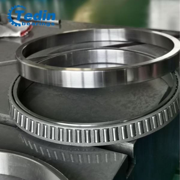 custom thin section tapered roller bearing 2