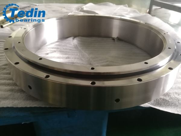 TEDIN Najnoviji precizni kuglični ležajevi s četiri točke isporučeni su našim...